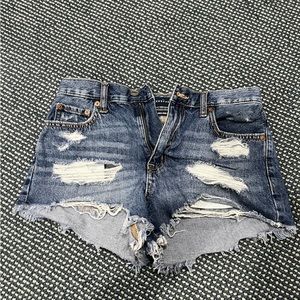AEROPOSTALE Medium wash High-Rise Denim Shorty Shorts